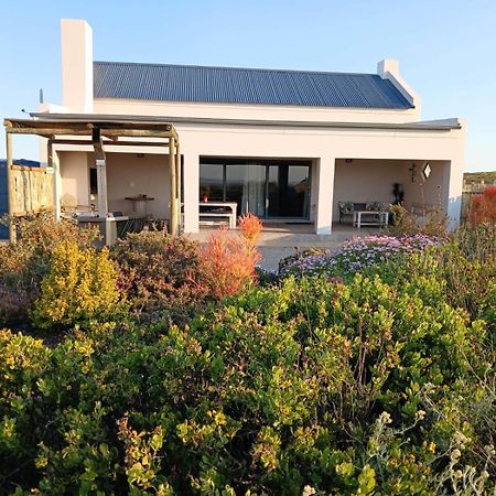Camelot Cottages Langebaan Ngoại thất bức ảnh